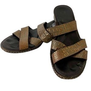 Donald J Pliner Women’s Size 8.5 Sandal in Brown/ Gold